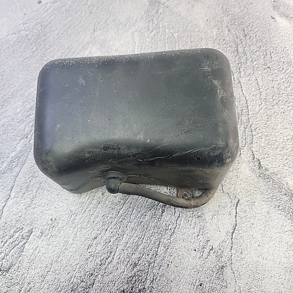 GM 584413 1962-1963 All Oldsmobile 1964 All Olds Exc F85 depósito de líquido de lavadora Foto 4 de 4