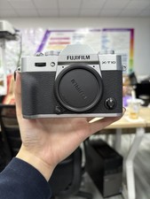 Fujifilm X-T10 Excellent condition Body Only English w/Charger Battery