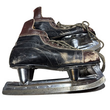 Vintage Nestor Johnson Racing Leather Ice Skates size 5 Repair Or Decor Only