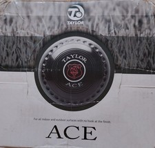 Thomas Taylor Ace Lawn Bowls - Size 4H Dated 2026