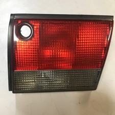 Feu arrière Saab 900
