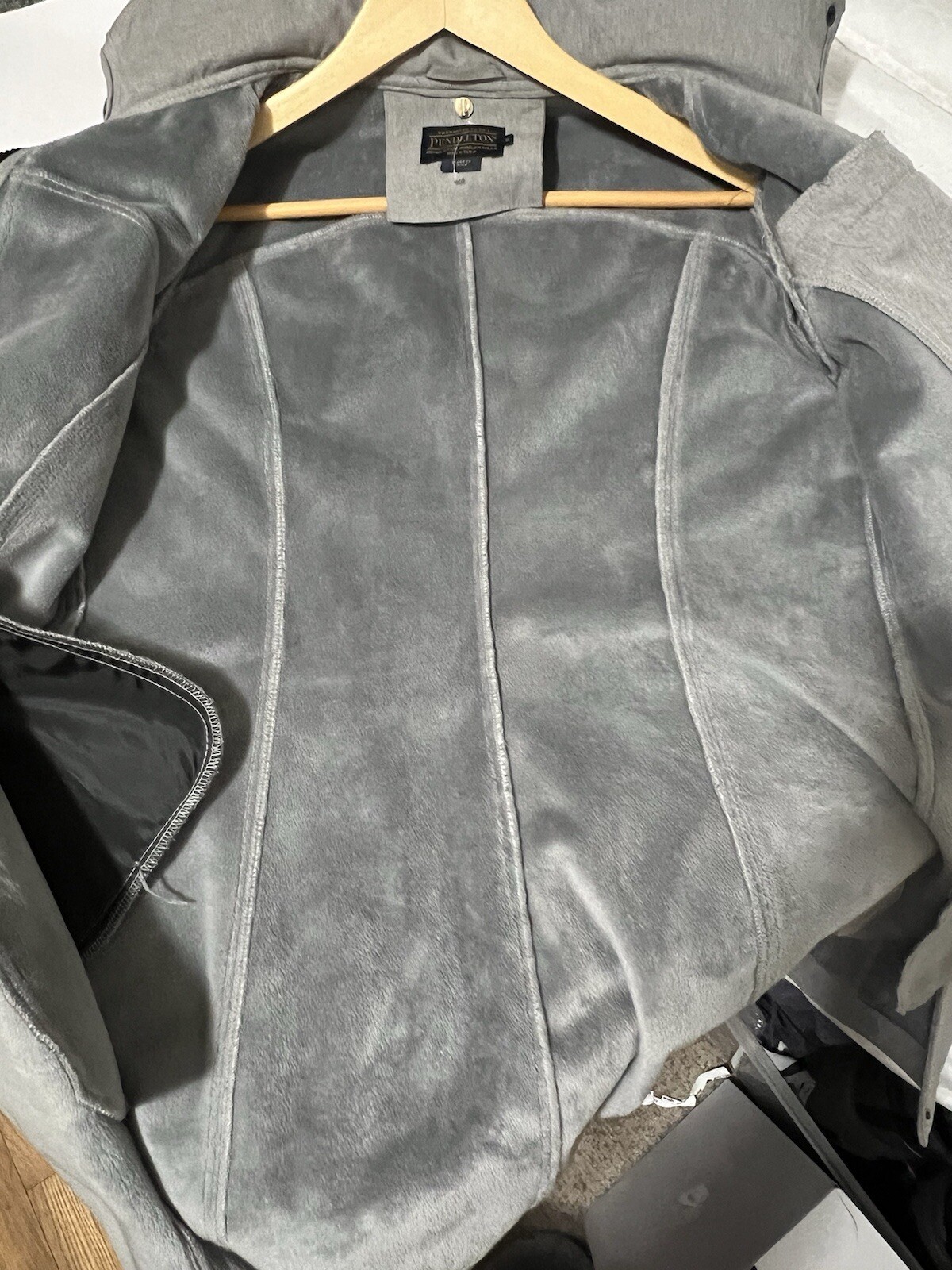 Pendleton Women’s Gray Lined Hooded Full Zip Jack… - image 7