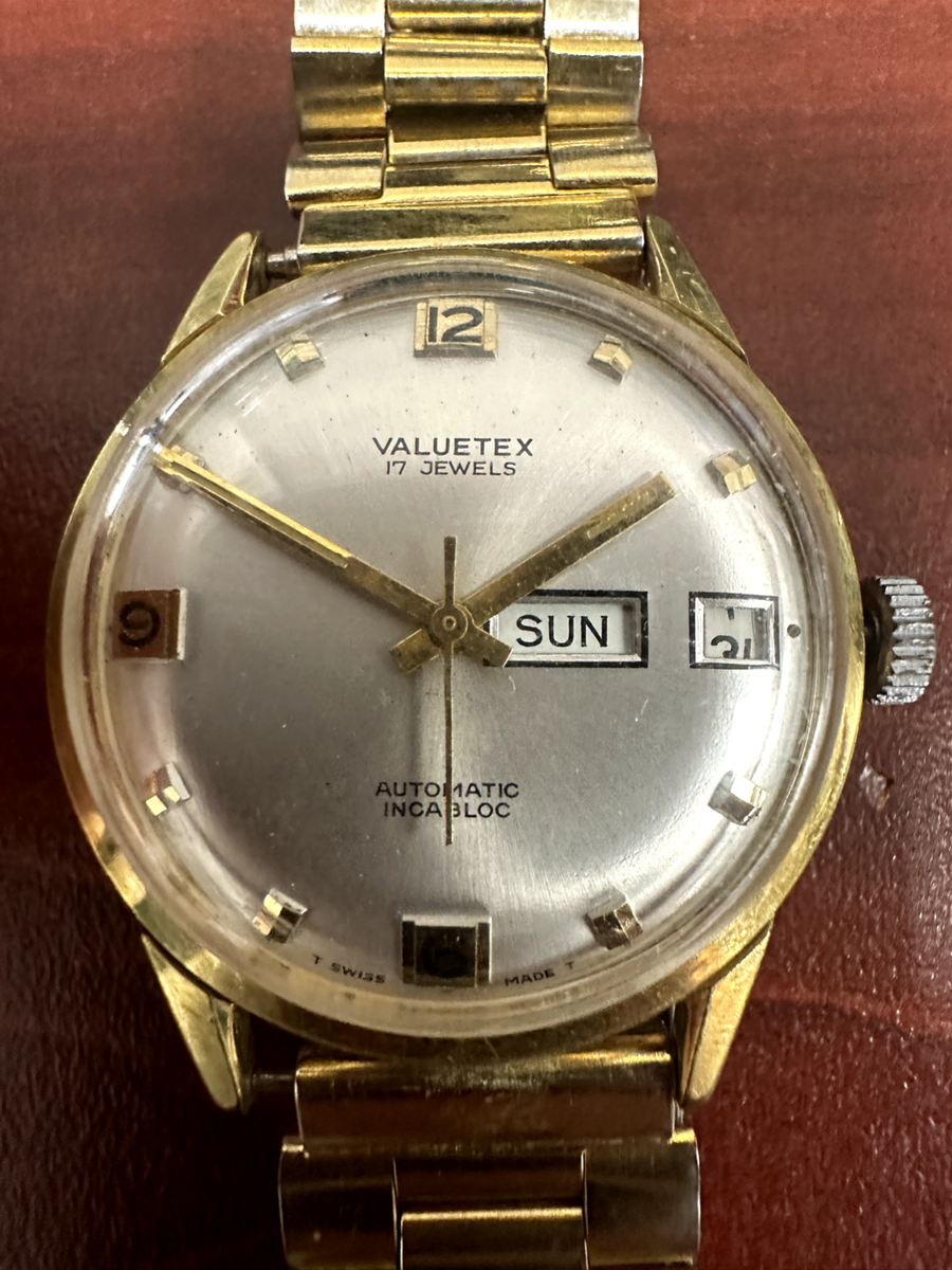 Men's Vintage Valuetex 17 Jewel Automatic Incabloc Day/Date Gold