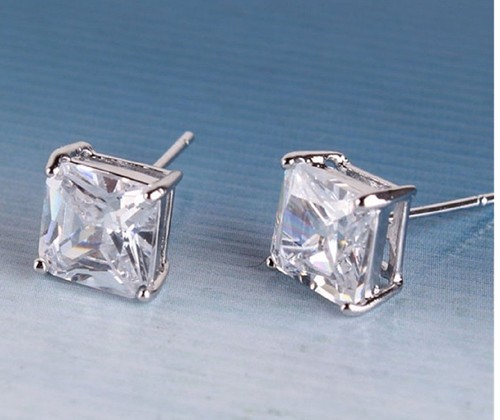 White gold finish Princess cut created diamond stud earrings 5mm - Picture 7 of 9