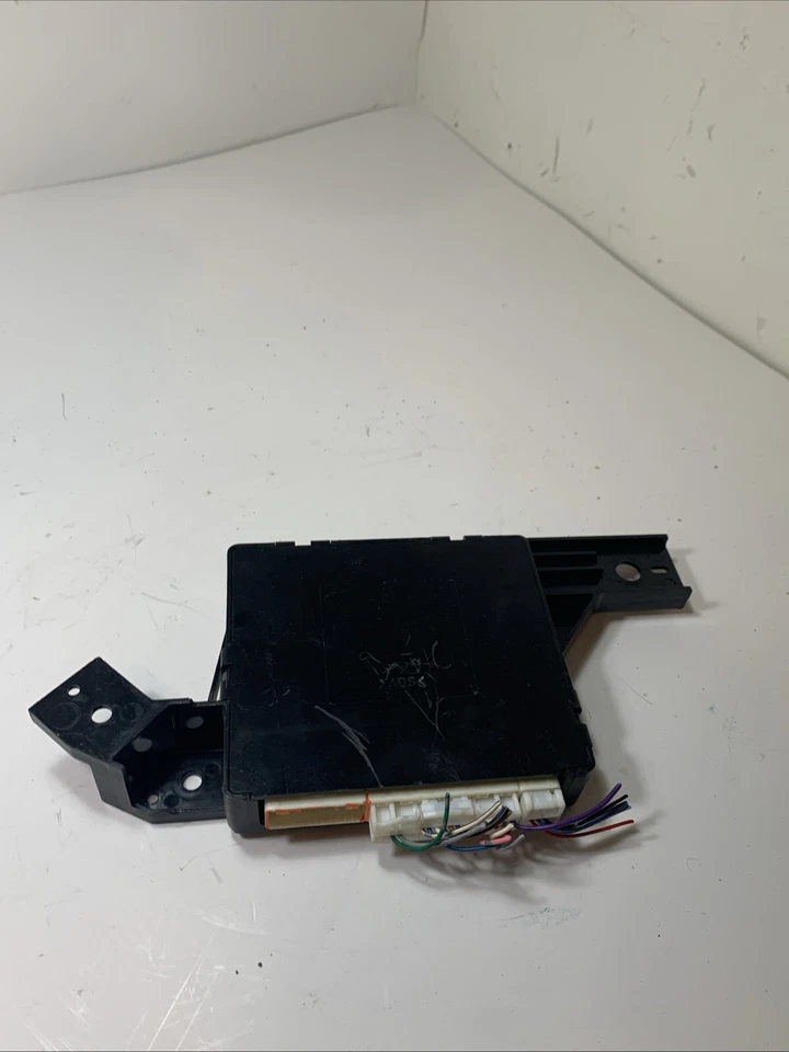 Módulo de control amplificador de temperatura Toyota Camry 2011 OEM 88650-06310 Foto 4 de 4