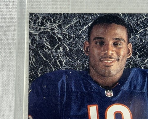2000 Upper Deck Gold Reserve UD Authentics Dez White #DW-G Rookie Auto RC - Picture 3 of 6