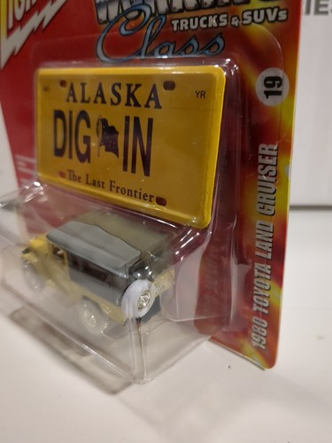 Johnny White Lightning Working Class Trucks 1980 Toyota Land Cruiser Alaska HTF - Picture 4 of 7