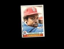 1979 O-Pee-Chee 82 George Hendrick NM #D1,162935