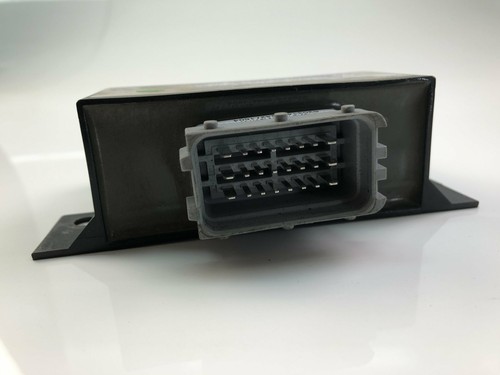 Y1574 SUBARU Control Unit 10R-021620 - Picture 3 of 4
