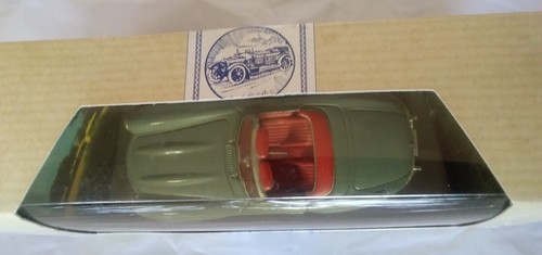 Corgi Classics 1:43 Mercedes-Benz 300SL Roadster - Grey 96411, New Boxed - Picture 4 of 8
