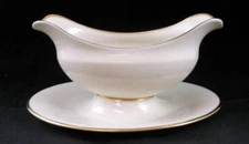 Lenox Mansfield Gravy Boat with Attached Underplate