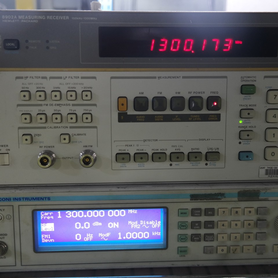 HP 8902A Measuring Receiver 150kHz - 1300MHz Opt 002/030/032/037/C16 ...