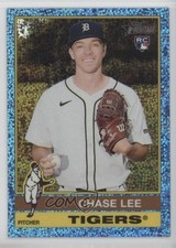 2025 Topps Heritage High Number Chrome Light Blue Sparkle Chase Lee #641 tw0