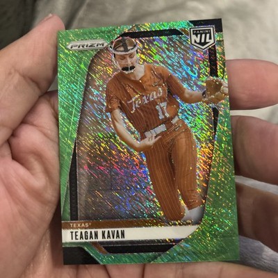 Teagan Kavan 2025 Panini Texas NIL Green Shimmer Prizm Rookie RC