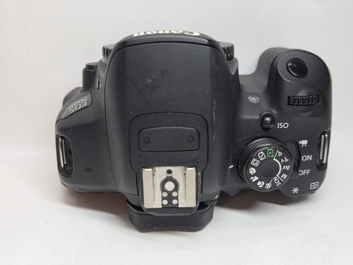 Digitalkamera Canon EOS 700D, FULL-HD, Body, Schwarz, mit ca. 13458 Auslösungen - Bild 7 von 9