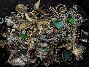 Craft Repair Tangled Junk Jewelry 3+ LBS Lot. 