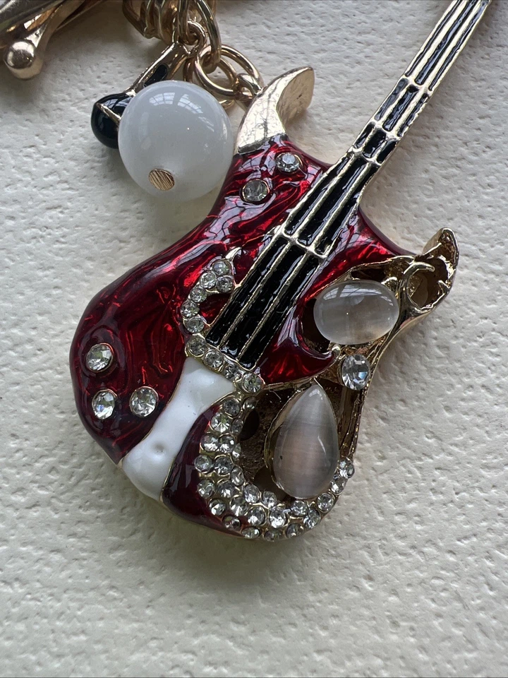 闪亮红色吉他悬垂行李箱小饰品钥匙圈链金色水钻 — 第 4/4 张图片