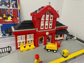 LEGO System 2150 Trains: Train Station  Not Complete Read Description