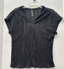 Reneec. USA-Black V Neck Blouse-Made in the USA-Size Large-Short Sleeve