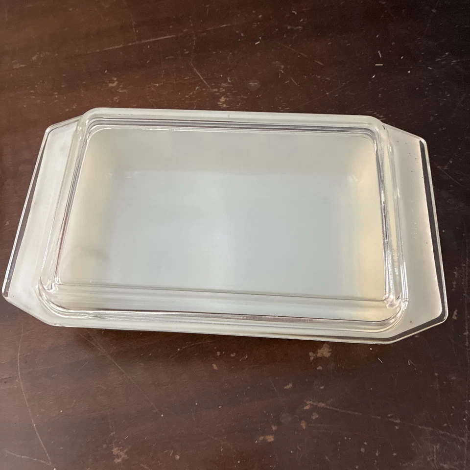 1957 PYREX 575 B - #21 2 QT Space Saver Dish Promotional Needlepoint Embroidery - Image 3 of 4