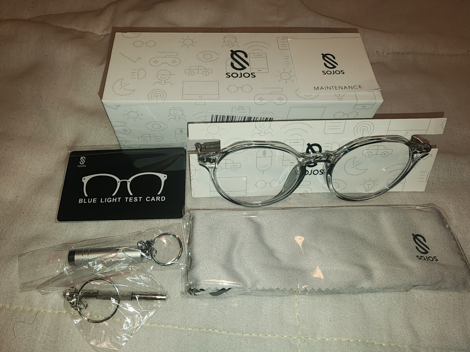 blue light glasses Sojos-image