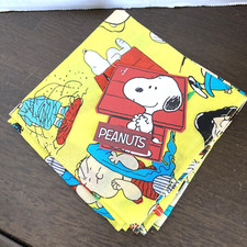 Peanuts Classic Cartoon Print Yellow Bandana Snoopy