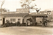 LITTLE RED HEN TEXACO SERVICE STATION  5x7 REPRINT