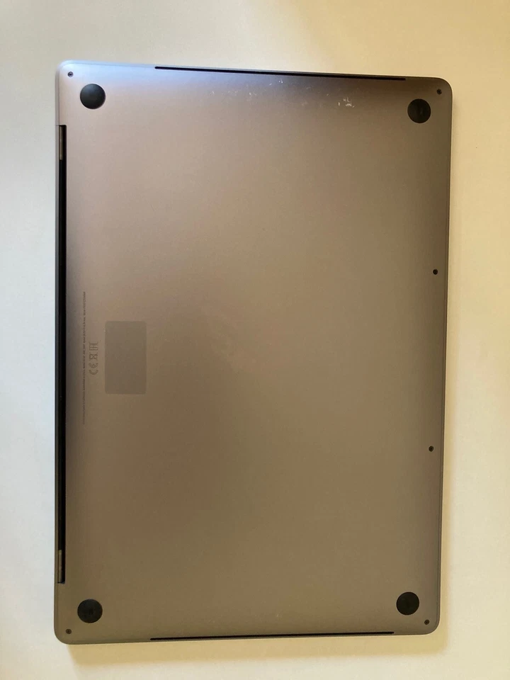 Apple MacBook Pro 16” (1Tb, 32GB) grigio siderale RRP €3.799 MOD TOP - Immagine 2 di 4