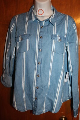 CHARLOTTE RUSSE Jrs. Large BUTTON-UP SHIRT (roll-sleeve; blue/white stripe) NWT
