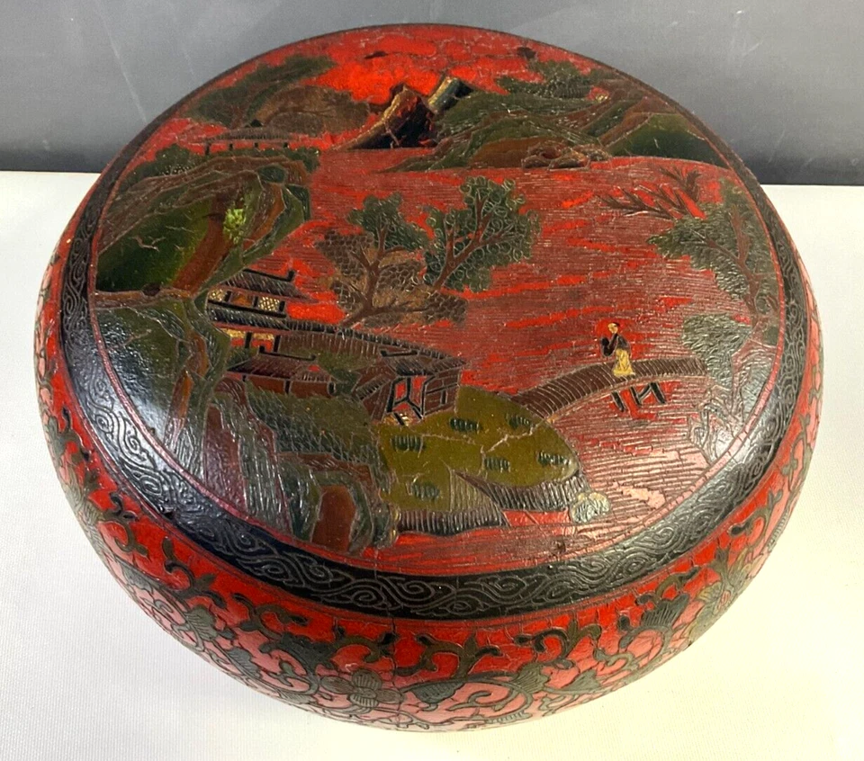 Antigua caja de boda china lacada roja Foto 2 de 4