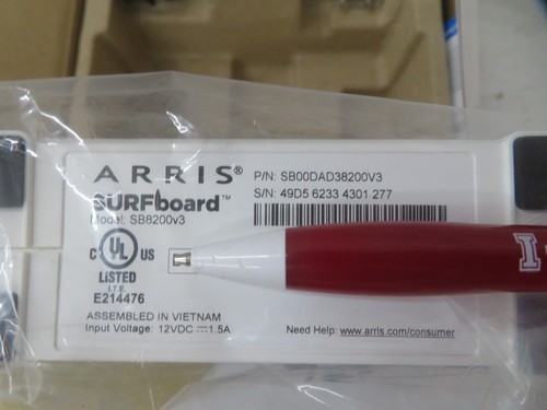 ARRIS Surfboard SB8200 Cable Modem DOCSIS 3.1 SURF White - 第 6/6 張圖片