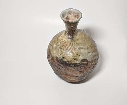 Medium Wood Fired Bottle With Surface impressions - Picture 3 of 8