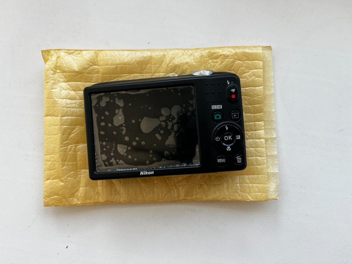 Nikon COOLPIX L25 10.1MP Digital Camera - Silver for sale