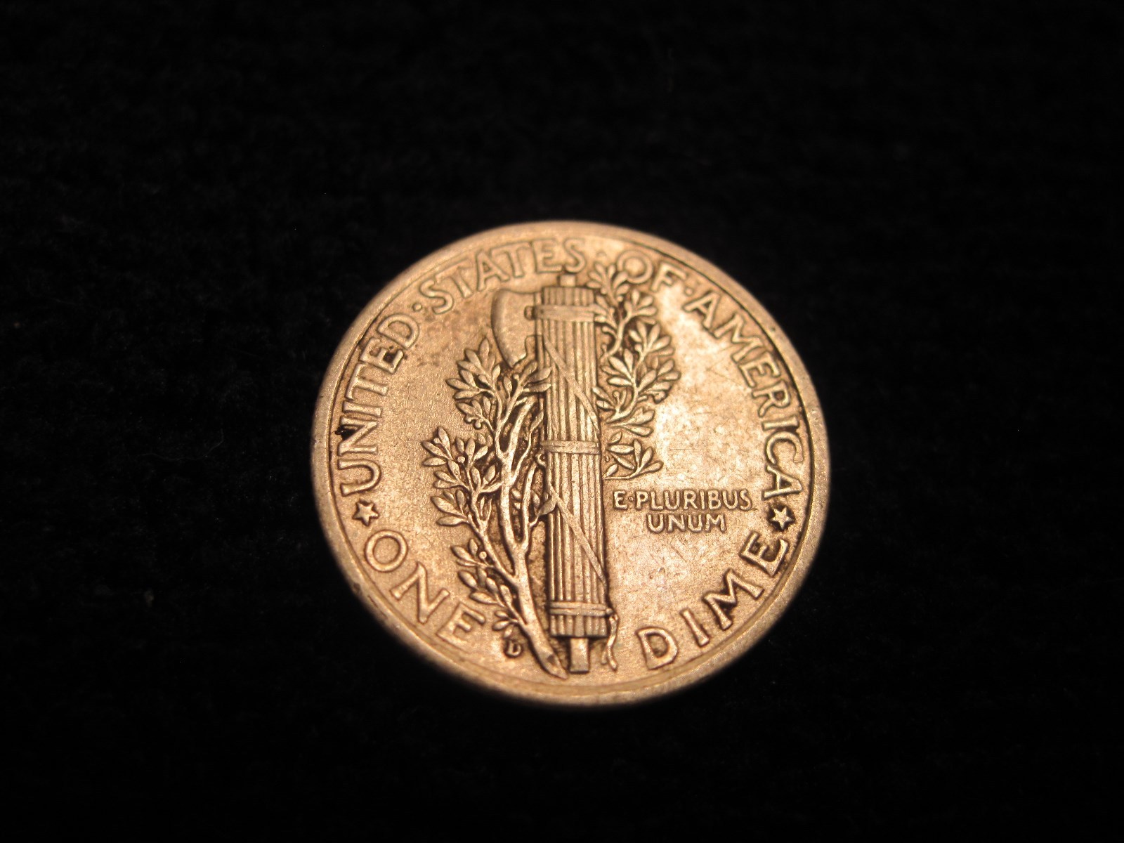 1928-D-Mercury-Dime-[two-Specimens]