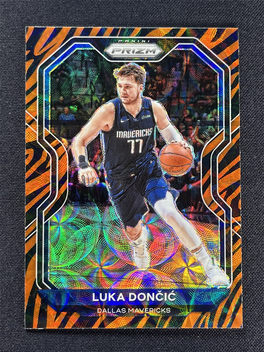 2020-21 Panini Prizm Luka Doncic #32 Tiger Stripe Choice Prizm Case Hit SSP