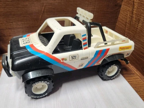 Vintage 1983 Pickup Truck Fisher Price #370 Snap On Tools 4x4 Nice Stickers