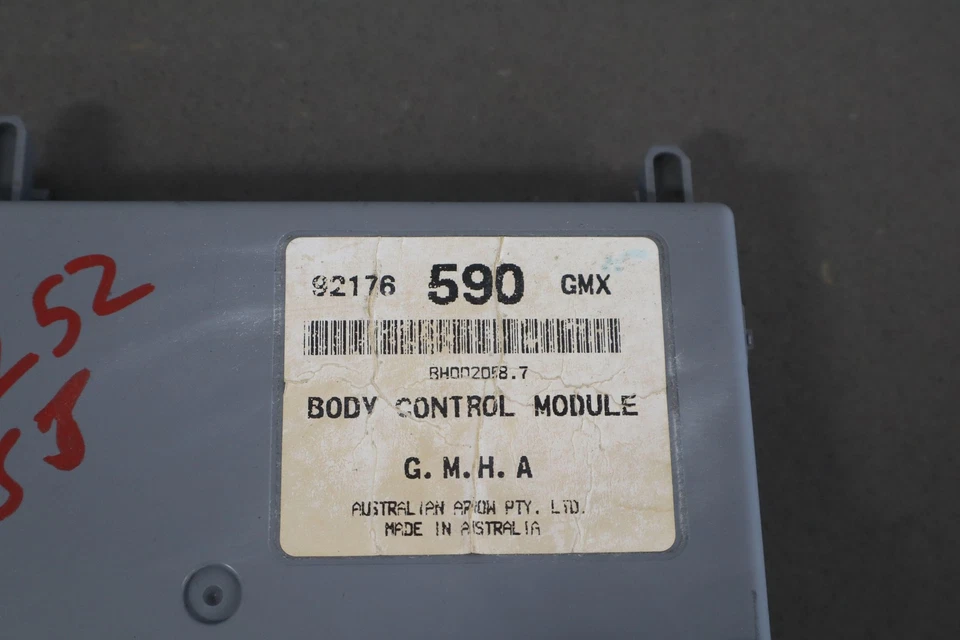 Модуль управления кузовом 2005 Pontiac GTO BCM (расположение приборной панели RH) - Изображение 4 из 4