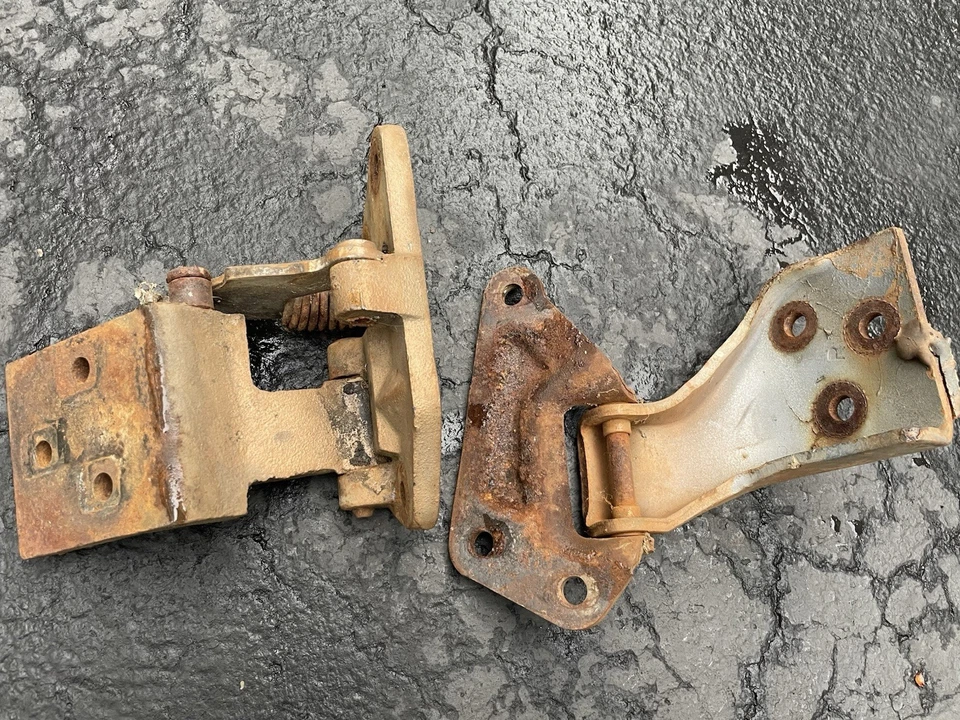 Дверные петли 1968 Mercury Cougar - Изображение 2 из 2