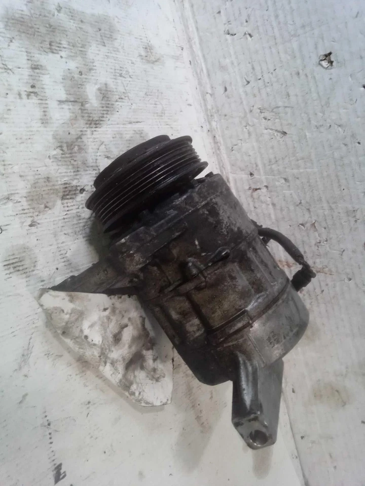 GMC Acadia 2015 compresor de aire acondicionado OEM 84338709 142 k millas bronceado Foto 2 de 3