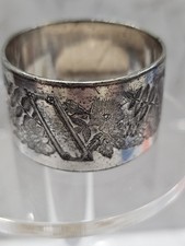 Vintage ? Antique Silver Plated Napkin Ring Victorian Carved Can Engrave Floral