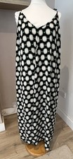 ASOS Maxi Sun Dress Women’s Size 14  Black With Daisy print (110G)