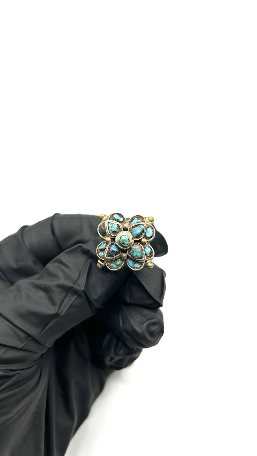 Vintage Sterling Silver And Turquoise Ring