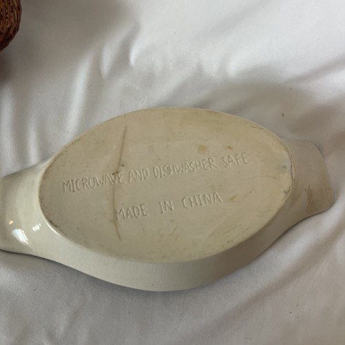 12.5” Oval Baking Dish With Basket Bx146 - Picture 8 of 8