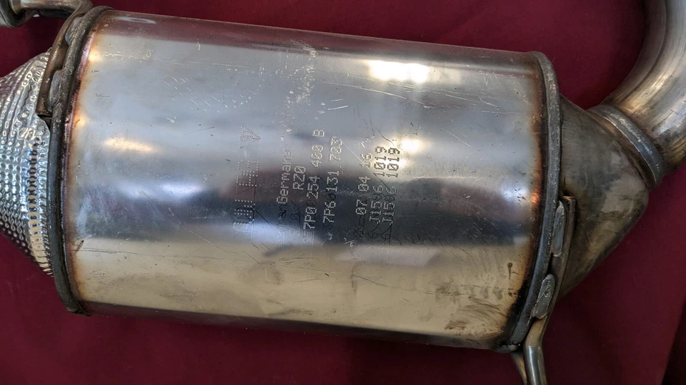 2011-2014 Porsche Cayenne OEM RH Exhaust 00004330291 Audi Q7 VW Touareg 3.0 - Image 2 of 4