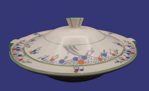 VTG. Wedgwood England Serving Bowl w/Lid/handles art deco look rare find 10" gc - Picture 2 of 9