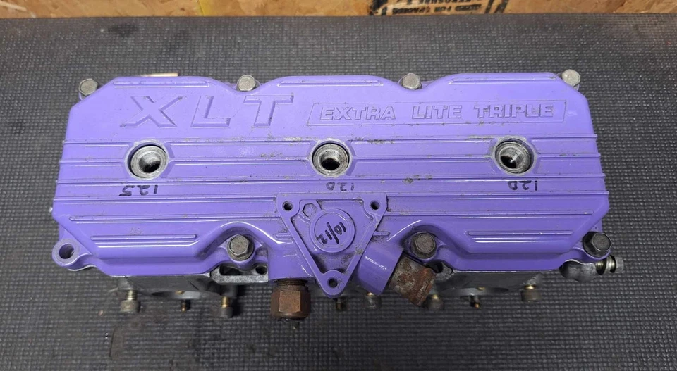 Головка блока цилиндров 1995 Polaris XCR 600 цилиндров - Изображение 2 из 4