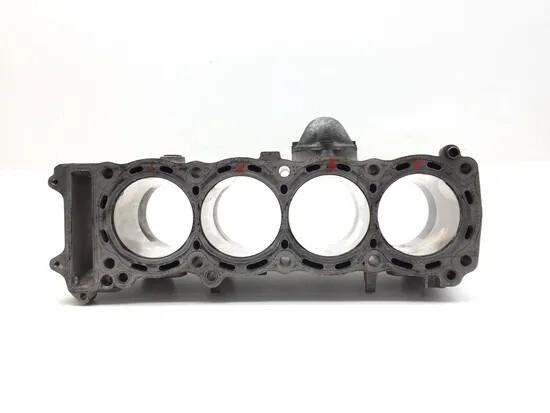 Engine Cylinder Jug W Piston 2001 Suzuki Hayabusa Busa