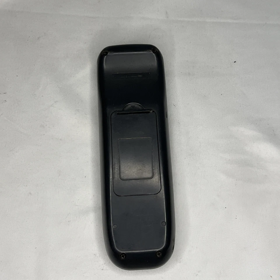 JVC RM-SED402TU Remote Control, Black - OEM for MX-D402 MX-D402T Stereo System - Image 3 of 4