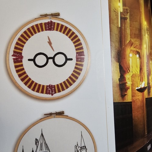 Harry Potter Embroidery KIT & Embroidery - Paperback, Wilding Deborah - Imagen 14 de 21