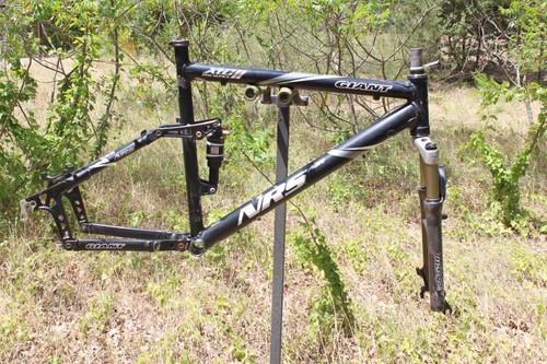 MTB Frameset Marzocchi Bomber Fork 